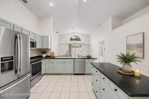 2479 Coral Ridge Circle, Melbourne FL - photo 14 of 34