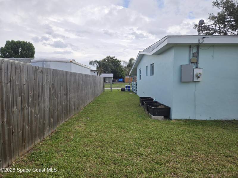 3 bedroom Single Family Residence at 1796 Pontiac Circle, IXora Park Plat No 1, Melbourne — photo 4