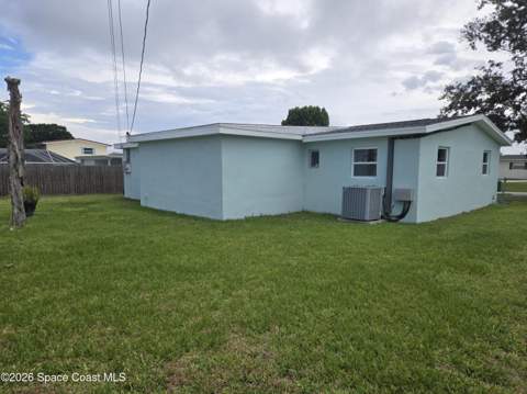 1796 Pontiac Circle, Melbourne FL - photo 6 of 36