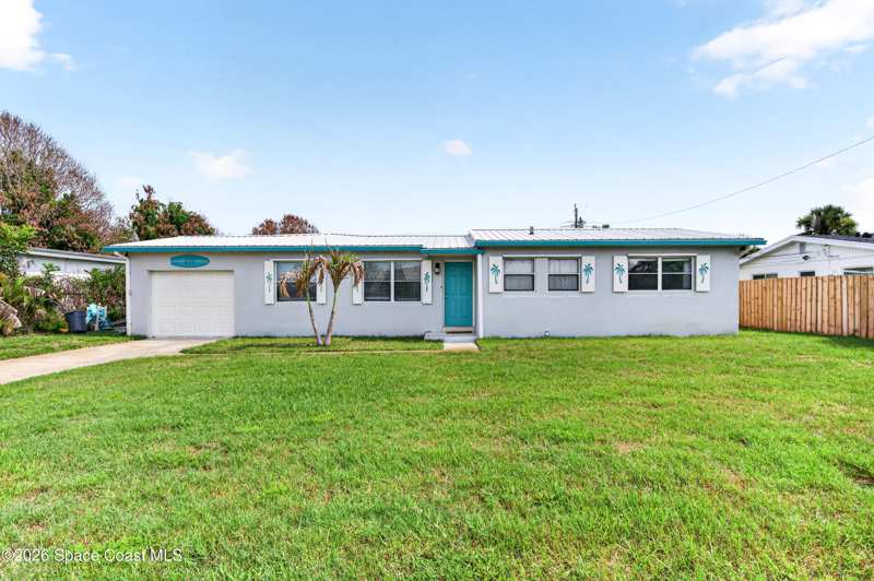 3 bedroom Single Family Residence at 237 NE 1st Street, South Patrick Shores 3rd Sec, Satellite Beach — photo 1