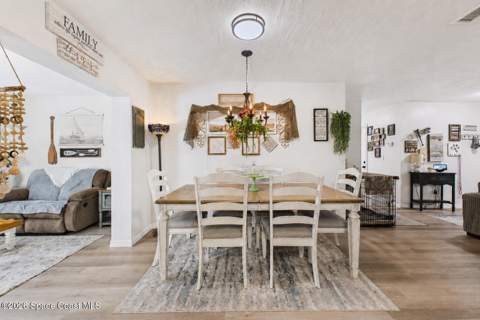 667 Antigua Street, Palm Bay FL - photo 15 of 44