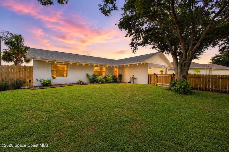 3 bedroom Single Family Residence at 667 Antigua Street, Port Malabar Country Club Unit 7, Palm Bay — photo 4