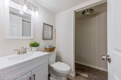 2715 Vista Oaks Circle, Palm Bay FL - photo 12 of 22