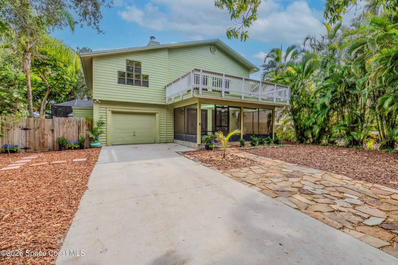 4 bedroom Single Family Residence at 5925 Riverside Drive, Melbourne Shores 2nd Addn, Melbourne Beach — photo 2