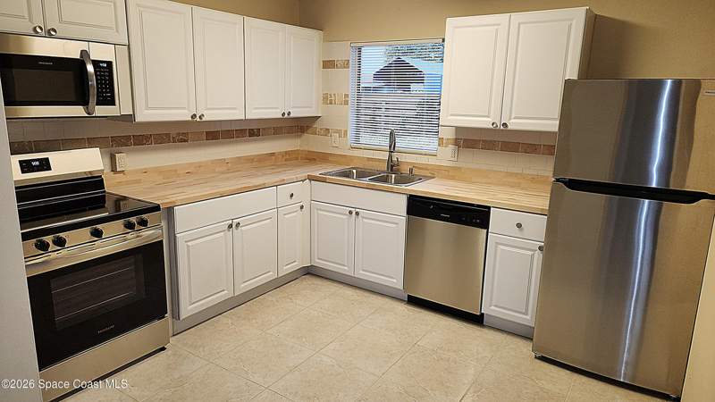 4 bedroom Single Family Residence at 515 Palm Avenue, Merritt Ridge Sheet 3, Merritt Island — photo 3