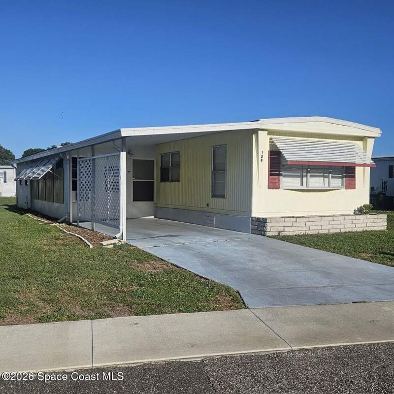 2 bedroom Manufactured Home at 128 Mystic Boulevard, Port Malabar Holiday Park Unit 2, Palm Bay — photo 2