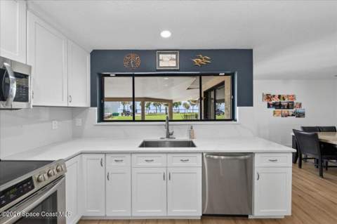200 Forest Hill Drive, Cocoa FL - photo 7 of 54