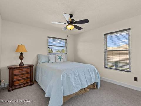 820 Kerry Downs Circle, Melbourne FL - photo 19 of 42
