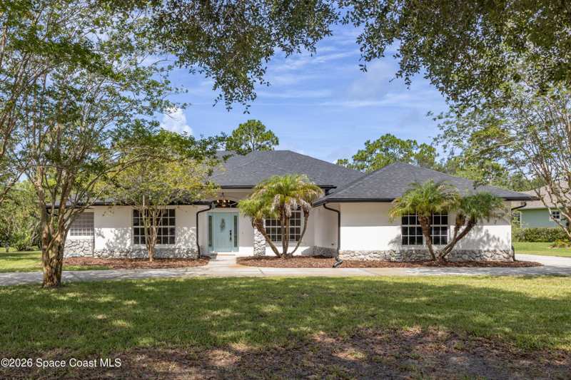 4 bedroom Single Family Residence at 2160 Windbrook Drive, Summerfield at Bayside Lakes Phase 3, Palm Bay — photo 1