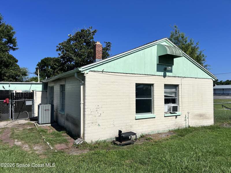 3 bedroom Single Family Residence at 104 Grace Avenue, Cocoa, Cocoa — photo 3