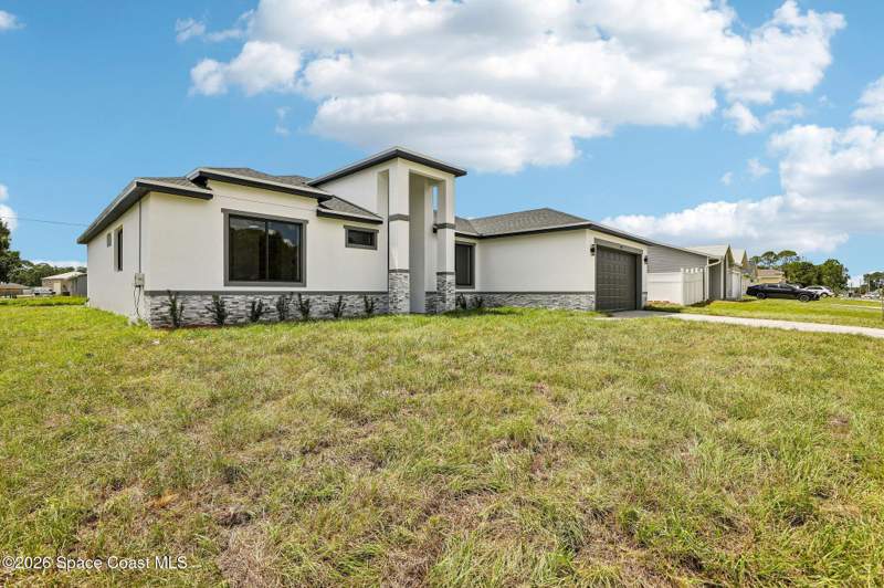 4 bedroom Single Family Residence at 1471 San Filippo Drive, Port Malabar Unit 25, Palm Bay — photo 3