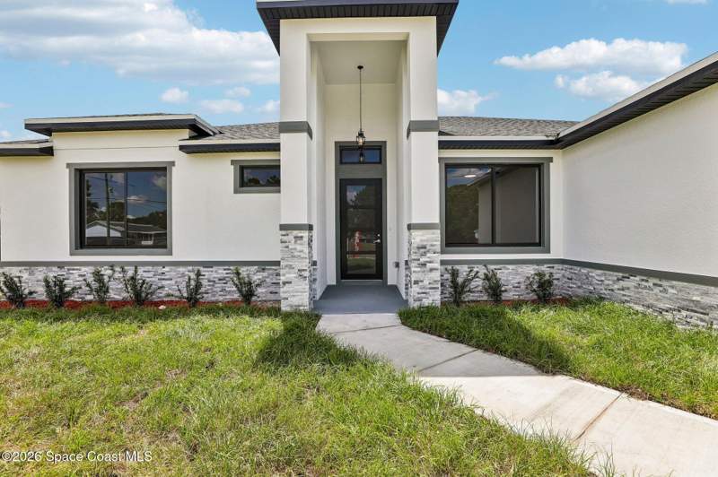 4 bedroom Single Family Residence at 1471 San Filippo Drive, Port Malabar Unit 25, Palm Bay — photo 5