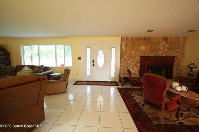 5 bedroom Single Family Residence at 3695 Mirkwood Street, Indian River Park, Mims — photo 5