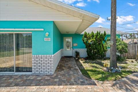 5283-5285 Palmetto Drive, Melbourne Beach FL - photo 9 of 46