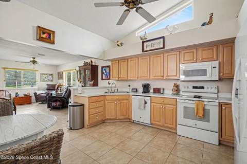 1649 Independence Avenue, Melbourne FL - photo 12 of 36