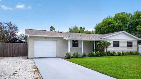 520 E Merrimac Drive, Merritt Island FL - photo 7 of 51
