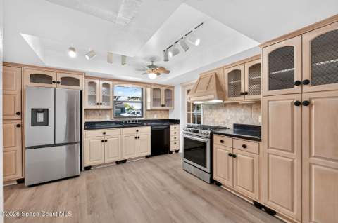 520 E Merrimac Drive, Merritt Island FL - photo 19 of 51