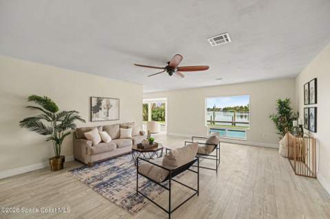 1540 Bay Shore Drive, Cocoa Beach FL - photo 10 of 40