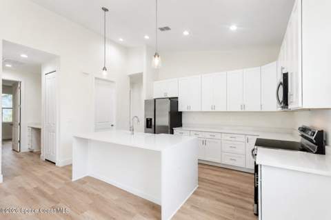460 Grenadier Avenue, Palm Bay FL - photo 6 of 31