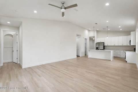 460 Grenadier Avenue, Palm Bay FL - photo 12 of 31