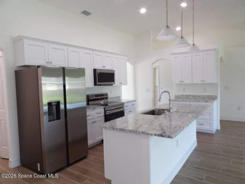 408 Calamondin Avenue, Palm Bay FL - photo 7 of 27