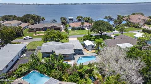 2135 S River Road, Melbourne Beach FL - photo 17 of 62