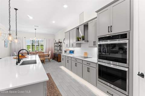 1243 Great Belt Circle, Melbourne FL - photo 17 of 102