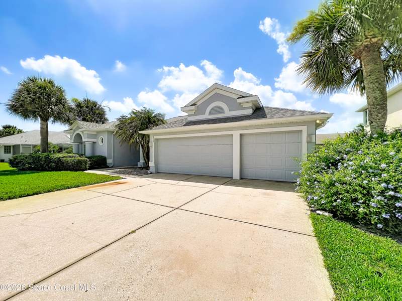 4 bedroom Single Family Residence at 269 Carmel Drive, West Lake Village Unit 2, Melbourne — photo 3