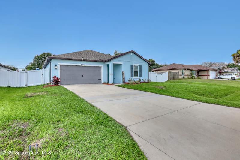 4 bedroom Single Family Residence at 2072 Advana Street, Port Malabar Unit 5, Palm Bay — photo 2