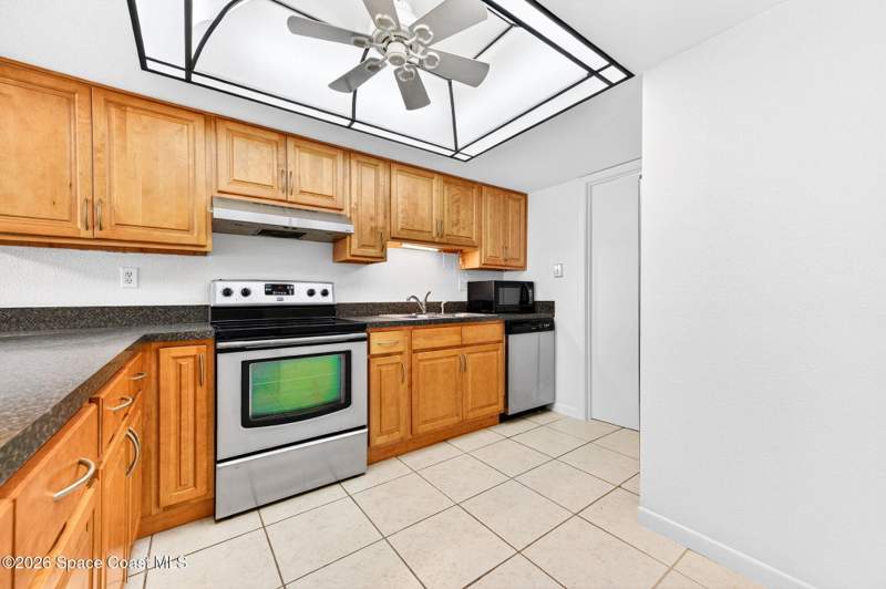1 bedroom Condominium at 2135 N Courtenay Parkway #D 132, Island Village Condo No D, Merritt Island — photo 5