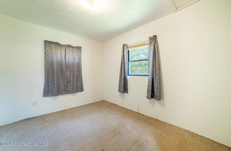 2 bedroom Single Family Residence at 2949 Easy Street, All, Mims — photo 5