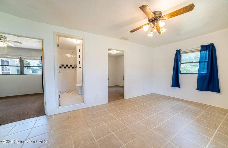 2 bedroom Single Family Residence at 2949 Easy Street, All, Mims — photo 3