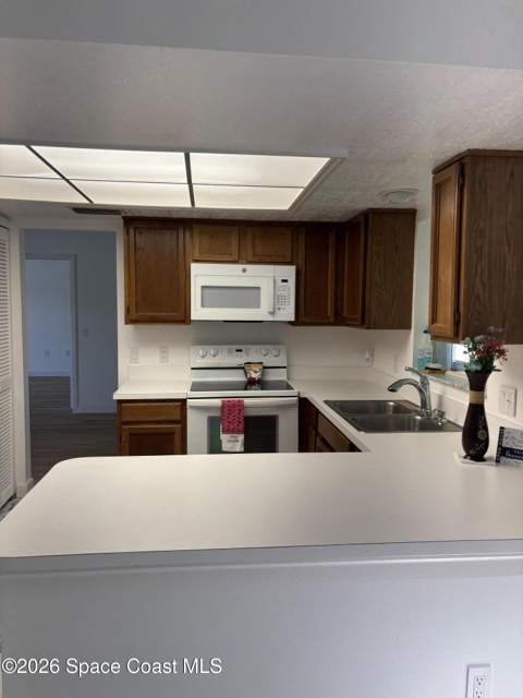 3916 Tanglewood Circle, Titusville FL - photo 9 of 31