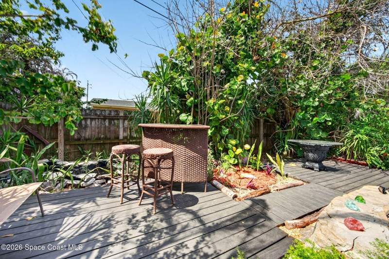 3 bedroom Single Family Residence at 204 NE 2nd Terrace, South Patrick Shores 3rd Sec, Satellite Beach — photo 5