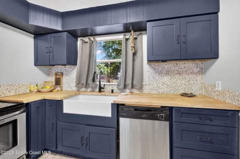 204 NE 2nd Terrace, Satellite Beach FL - photo 17 of 35