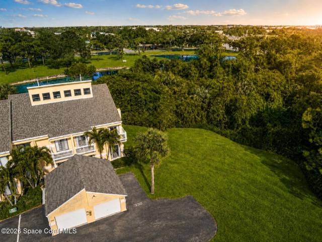 330 Lofts Drive home for sale in Waterside At Suntree