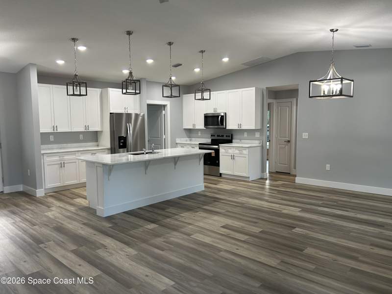 3 bedroom Single Family Residence at 827 Everglade Avenue, Port Malabar Unit 11, Palm Bay — photo 3
