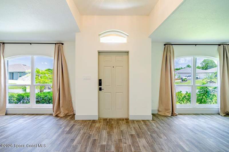 3 bedroom Single Family Residence at 298 Silver Frost Street, Port Malabar Unit 25, Palm Bay — photo 4