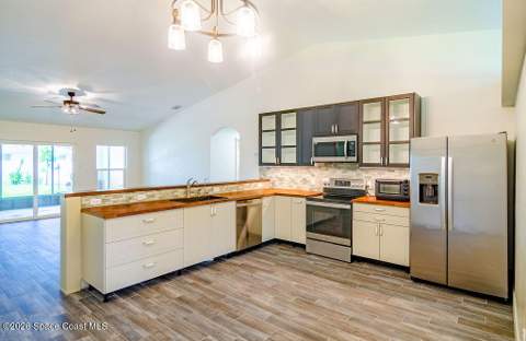 298 Silver Frost Street, Palm Bay FL - photo 8 of 38