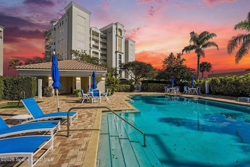 3 bedroom Condominium at 15 N Indian River Drive #605, Whitley Bay W Condo, Cocoa — photo 2