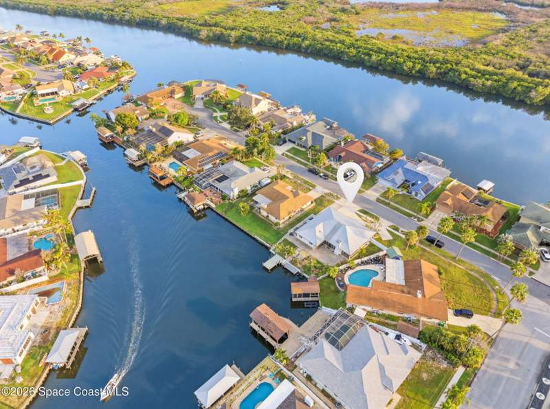 4 bedroom Single Family Residence at 1525 Sykes Creek Drive, Diana Shores Unit No 9, Merritt Island — photo 3