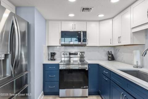 5050 Ocean Beach Boulevard #301, Cocoa Beach FL - photo 8 of 25