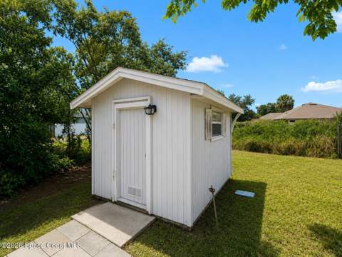 581 Borraclough Avenue, Palm Bay FL - photo 21 of 22