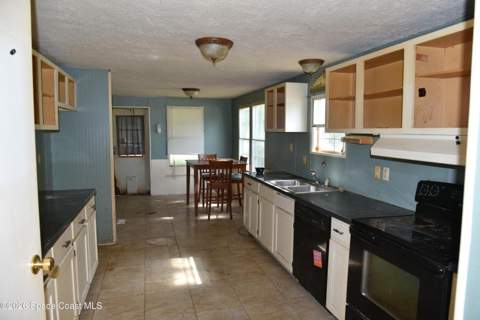 4095 Royal Palm Avenue, Cocoa FL - photo 17 of 35