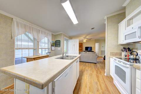 476 Horseshoe Bend Circle #187, Cocoa FL - photo 7 of 46