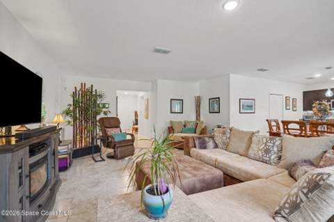 975 Sablon Street, Palm Bay FL - photo 9 of 38
