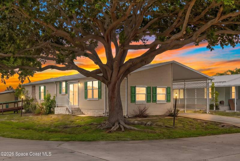 2 bedroom Manufactured Home at 7509 Montauk Avenue #S10, Snug Harbor Lakes Condo, Micco — photo 1