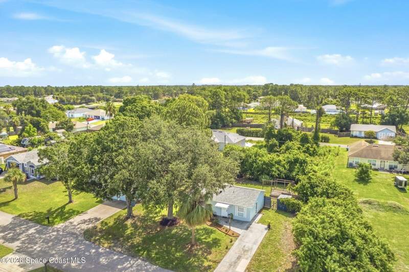 2 bedroom Single Family Residence at 607 Tarr Avenue, Port Malabar Unit 19, Palm Bay — photo 2