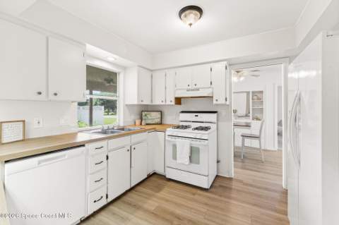 1026 Autumn Pines Drive, Rockledge FL - photo 6 of 25