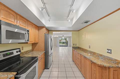 5807 N Atlantic Avenue #523, Cape Canaveral FL - photo 11 of 41